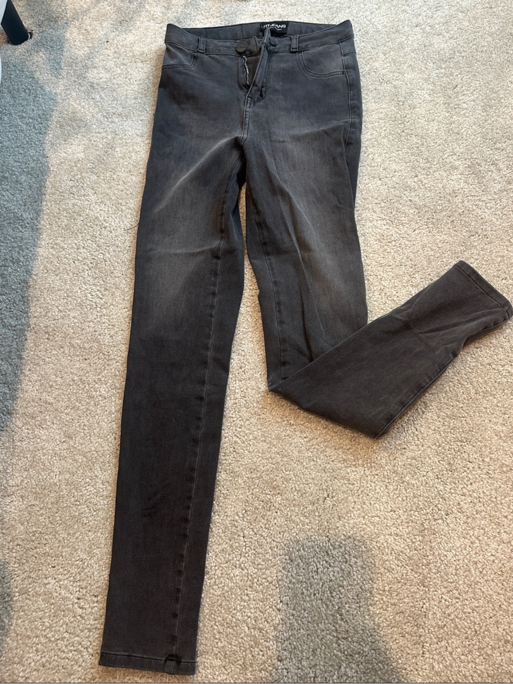 FITJEANS Washed Gray Skinny Jeans for Women